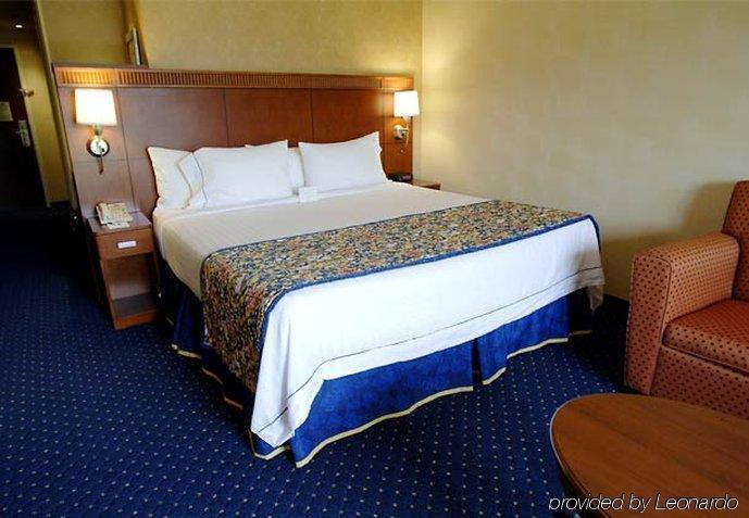 Courtyard By Marriott Hershey 3*
