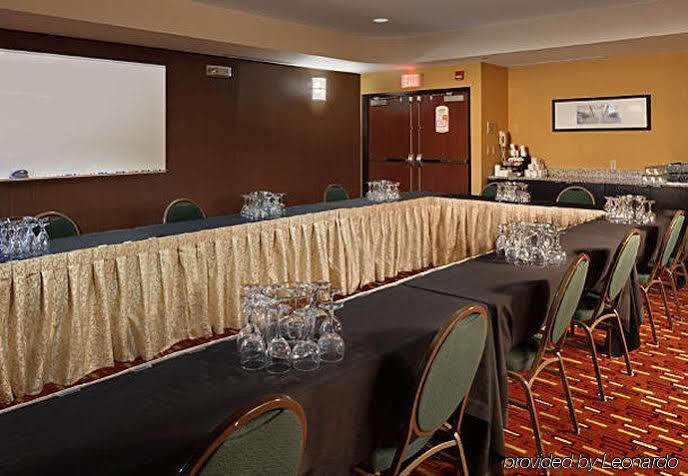 Courtyard By Marriott Hershey Hotel 3*