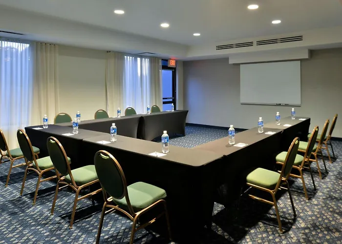 Courtyard By Marriott Harrisburg Hershey